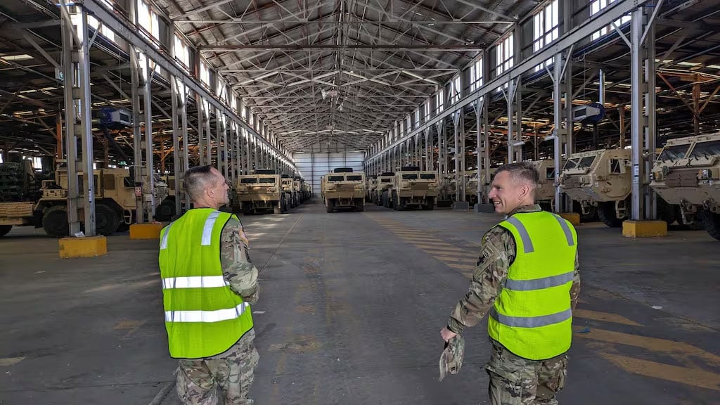 Overcoming Multi-Vendor Fragmentation through GSA Schedule Execution: DLA Defense Distribution Center